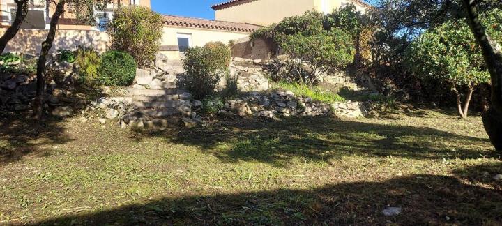 Espace vert Marguerittes